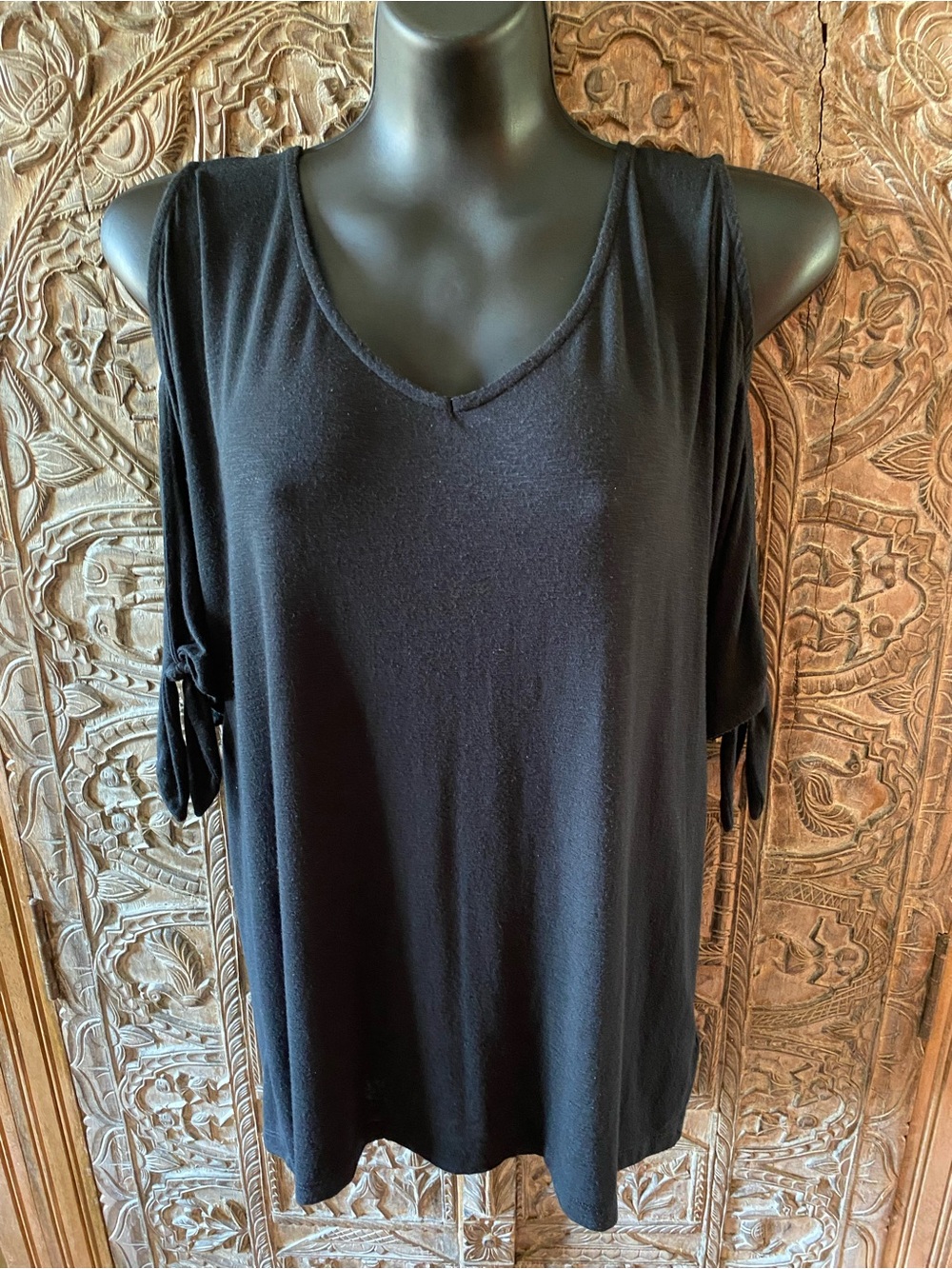 Tahari Black Cold-Shoulder V-Neck Tank with Tie Sleeve Detail